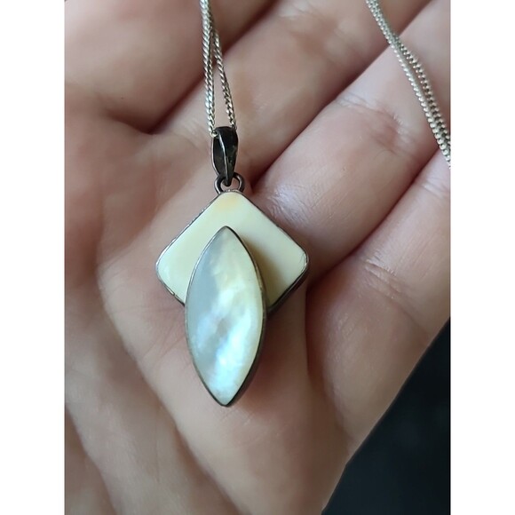 Sandy Baker 925 Sterling Silver MOP Pendant Necklace Vintage - Picture 1 of 10